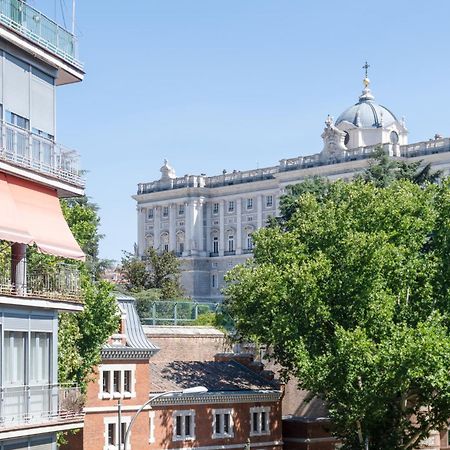 Angelitomad Hotell Madrid Eksteriør bilde