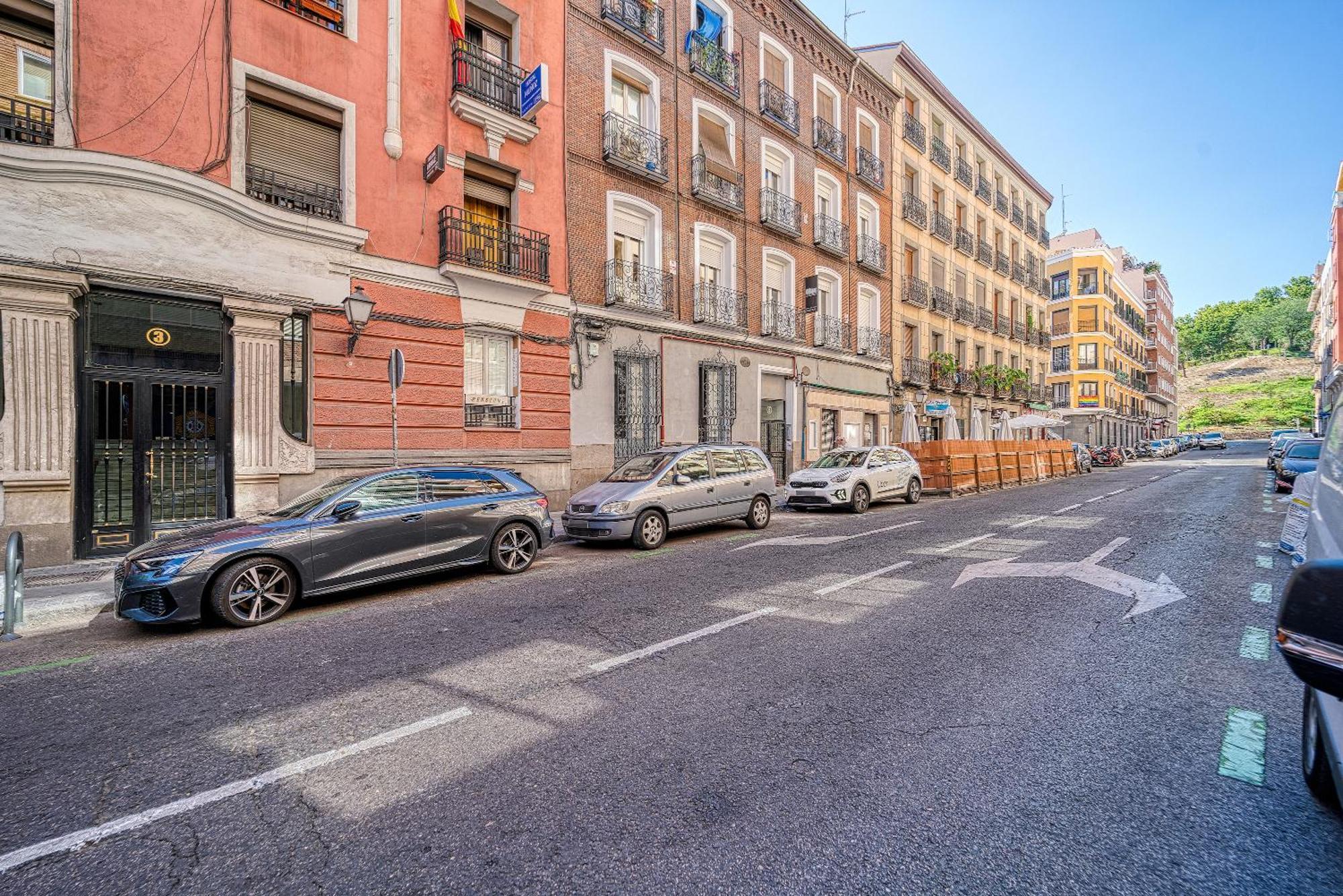 Angelitomad Hotell Madrid Eksteriør bilde