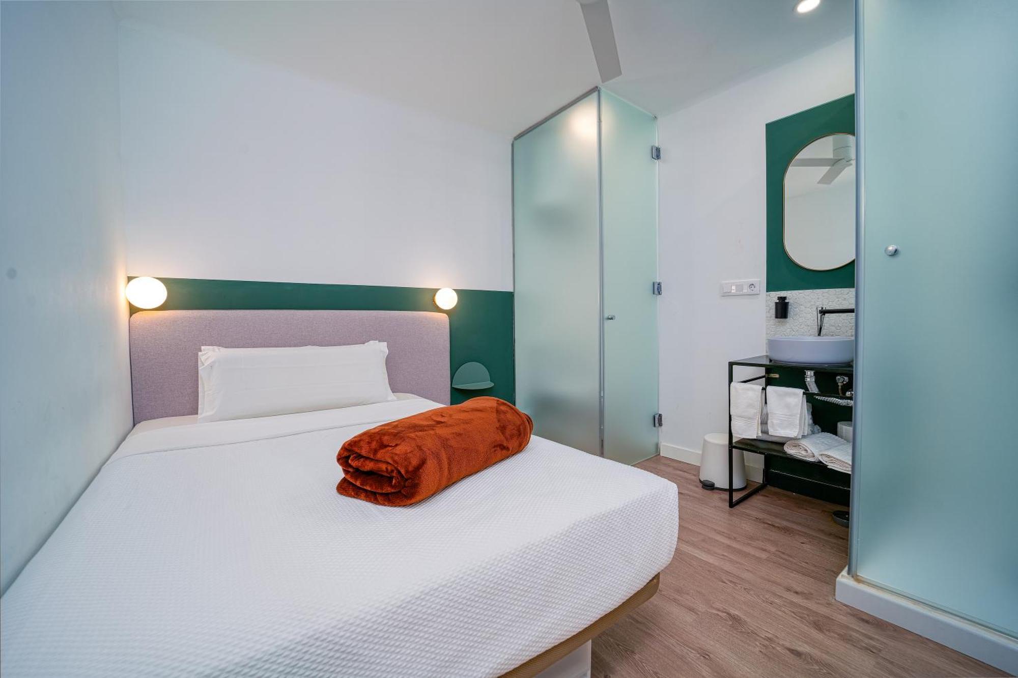 Angelitomad Hotell Madrid Eksteriør bilde