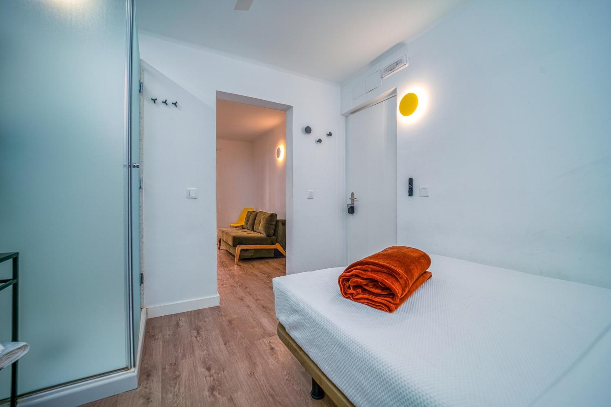Angelitomad Hotell Madrid Eksteriør bilde