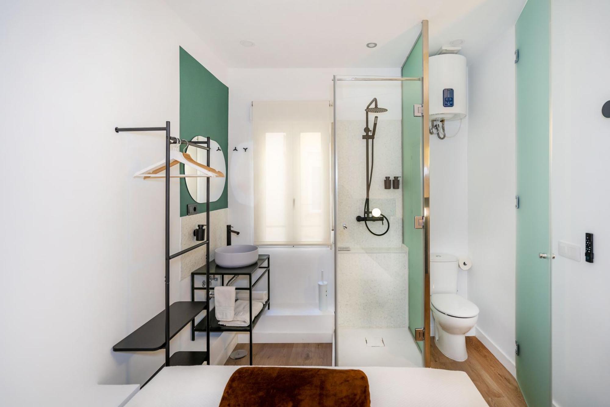 Angelitomad Hotell Madrid Eksteriør bilde