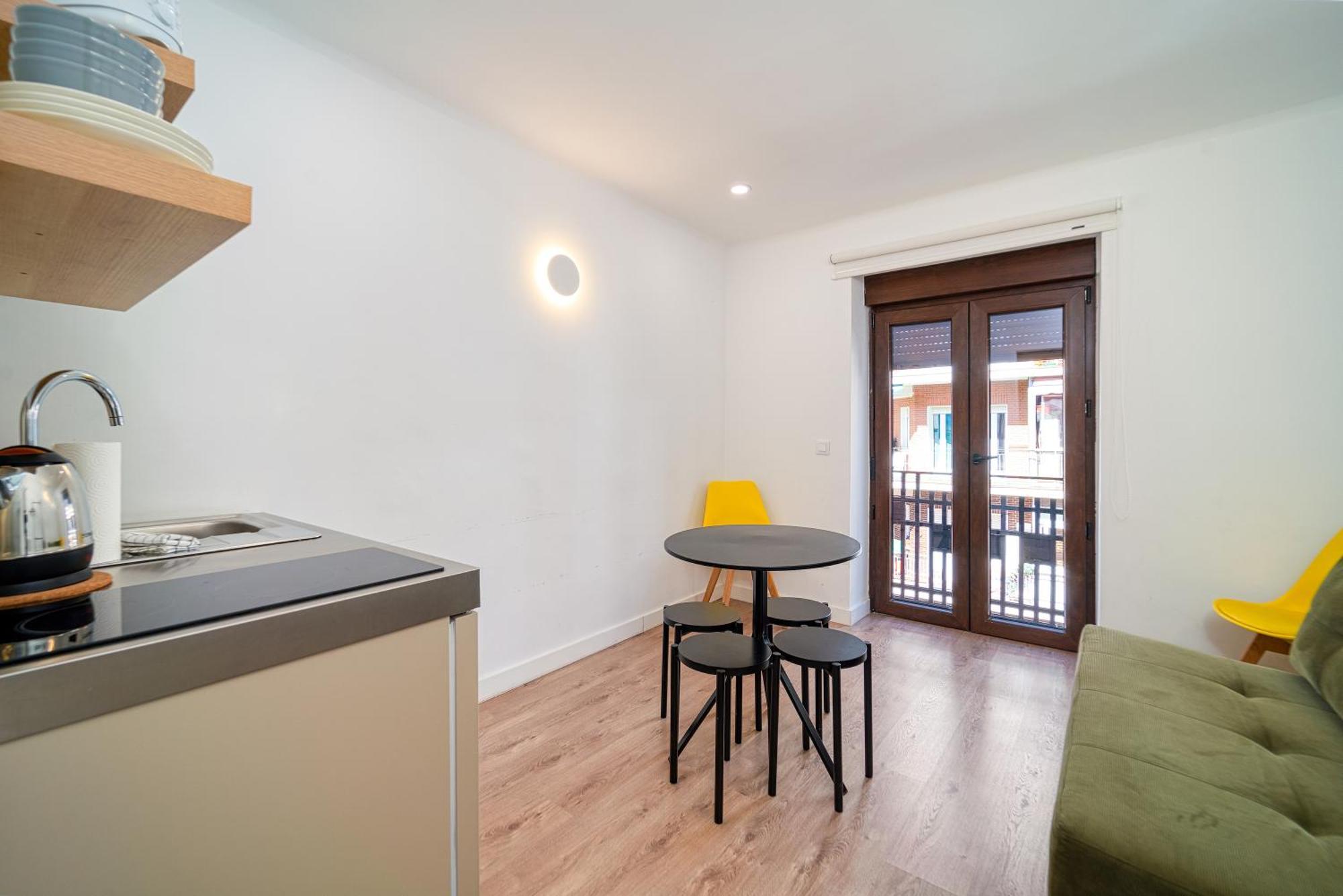 Angelitomad Hotell Madrid Eksteriør bilde