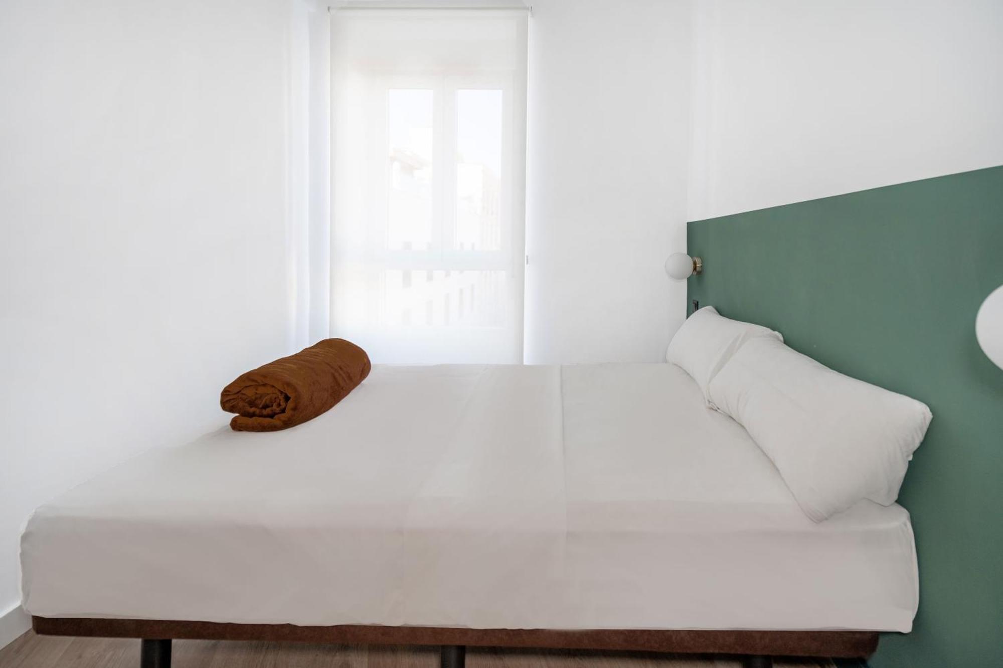 Angelitomad Hotell Madrid Eksteriør bilde