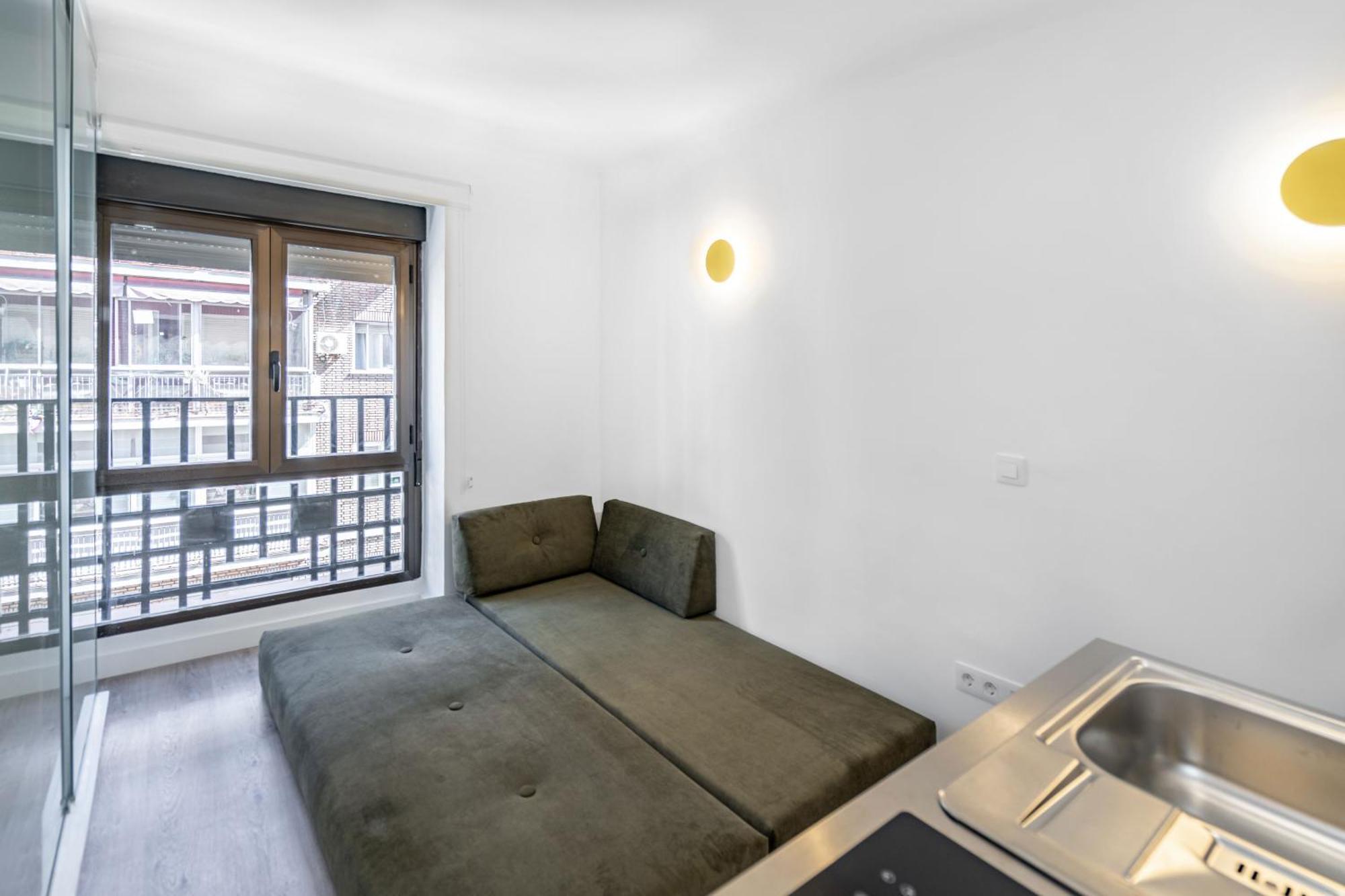 Angelitomad Hotell Madrid Eksteriør bilde